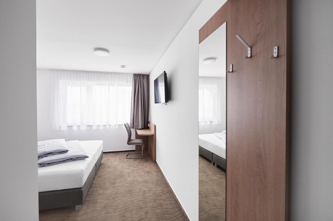 Gaimersheim Hotel New In מראה חיצוני תמונה
